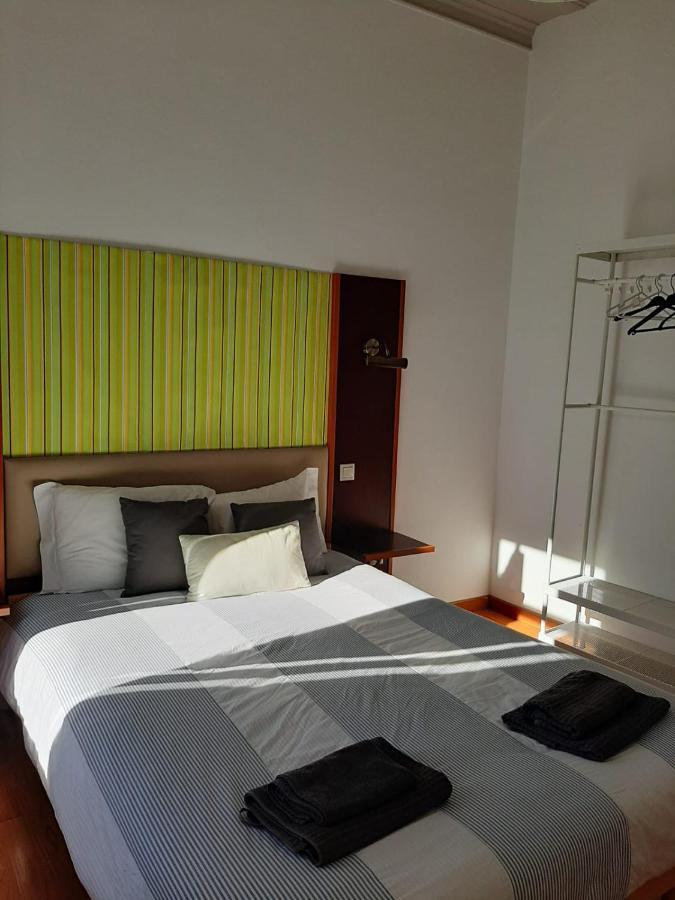 Apartamentos Cavaco Одесекс Екстериор снимка